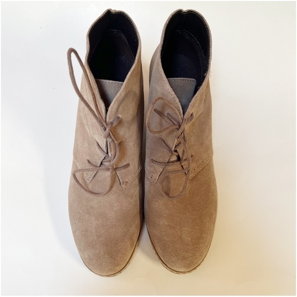 Bjorndal Rachel Wedge Heel Chukka Bootie Shoes Size 8.5 - Picture 7 of 13